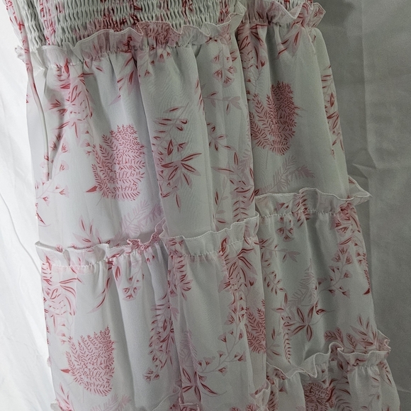 #18 Mansy Floral Pink and White Tiered Dress - Picture 2 of 2